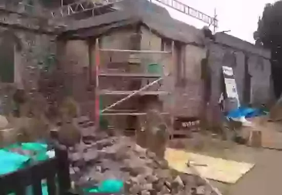 The flint continues to grow...